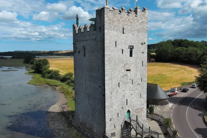 Belvelly Castle "De Barrà", Ireland